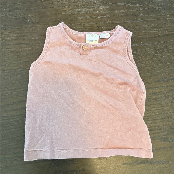 Set of Three Sleeveless Tops in Cream, Navy, and Pink - Picture 4 of 5